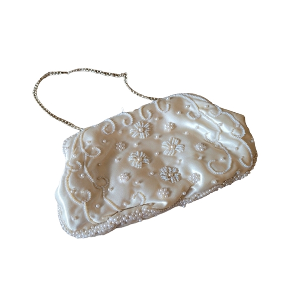 La Regale Clutch Evening Bag with Box Seed Pearl Beaded Floral Design Regency - Picture 3 of 16